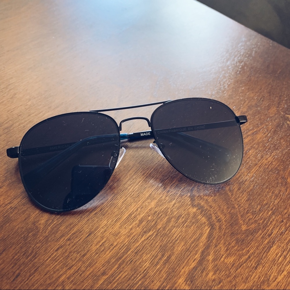 American Eagle Aviator Style Sunglasses